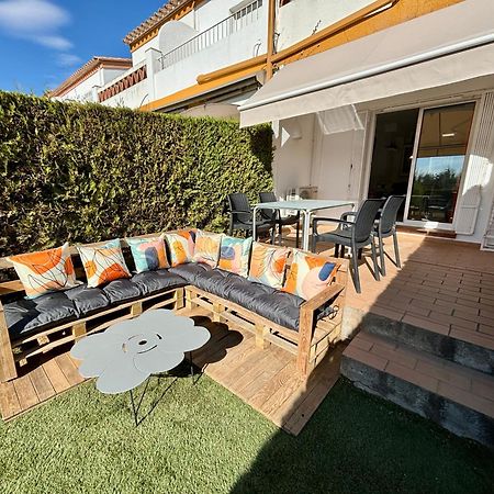 ל'אסטרטיט Casas Plus Costa Brava מראה חיצוני תמונה