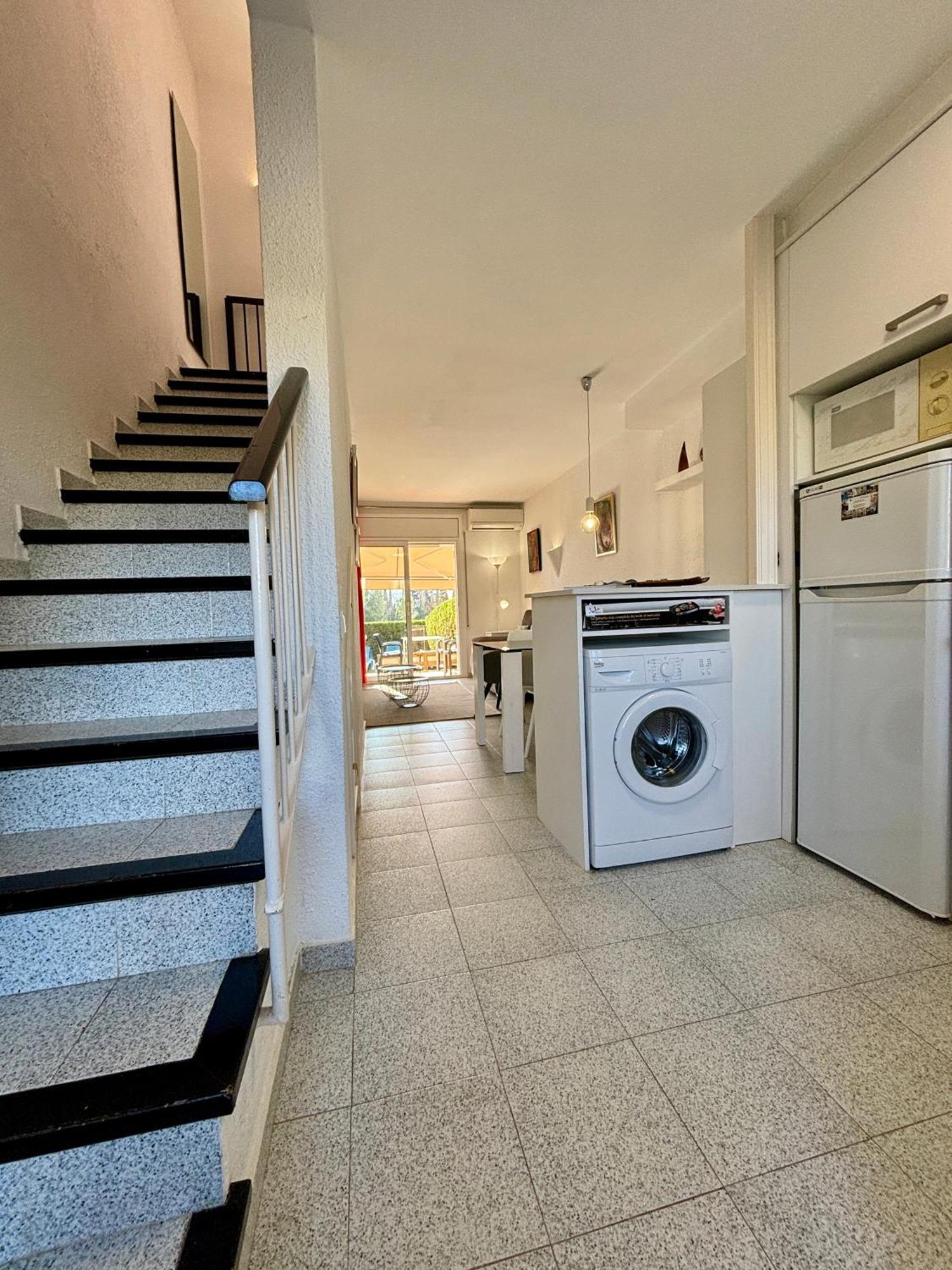 ל'אסטרטיט Casas Plus Costa Brava מראה חיצוני תמונה